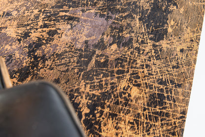 Cracks Deep Mine  8618