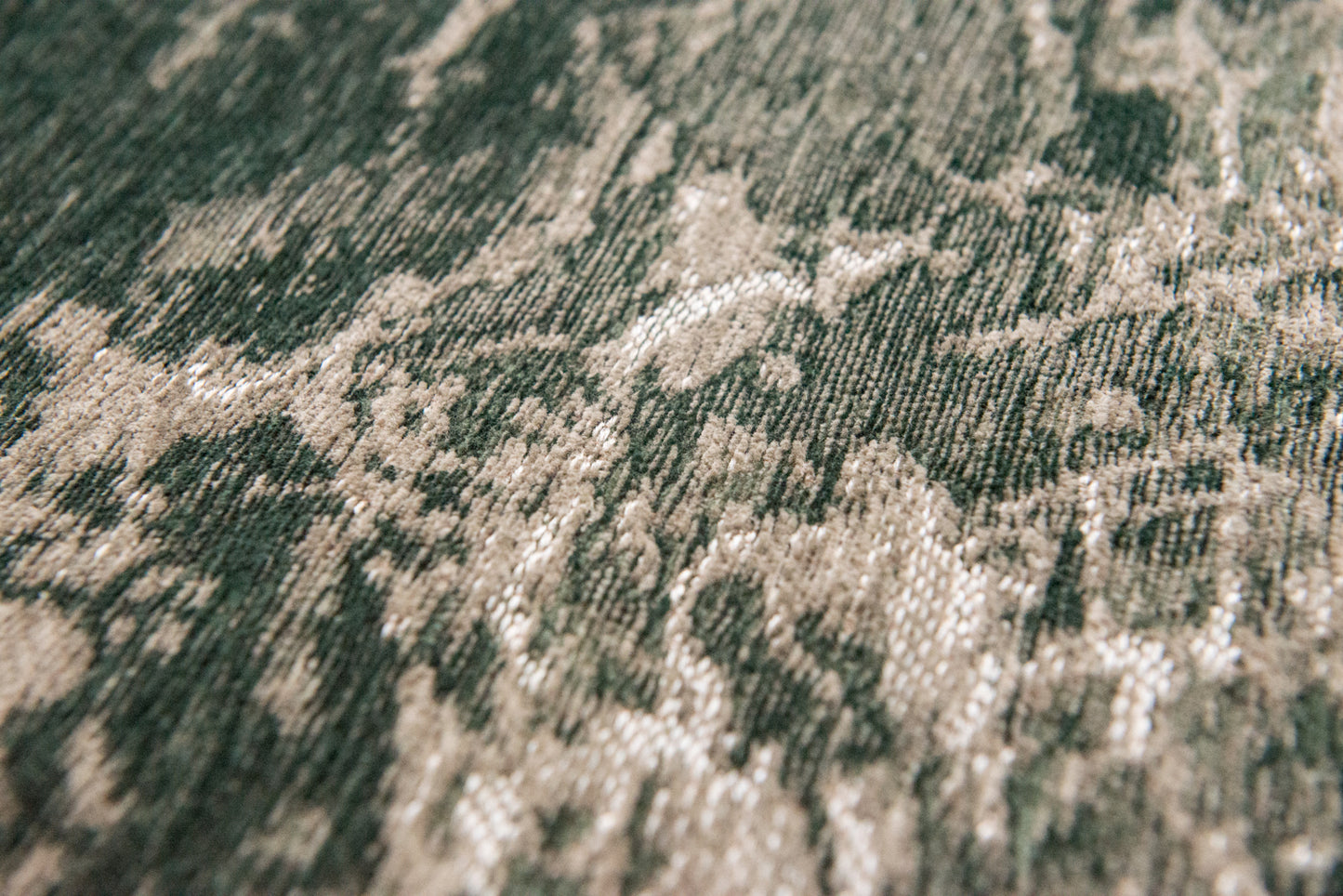 Cracks Dark Pine - 8723