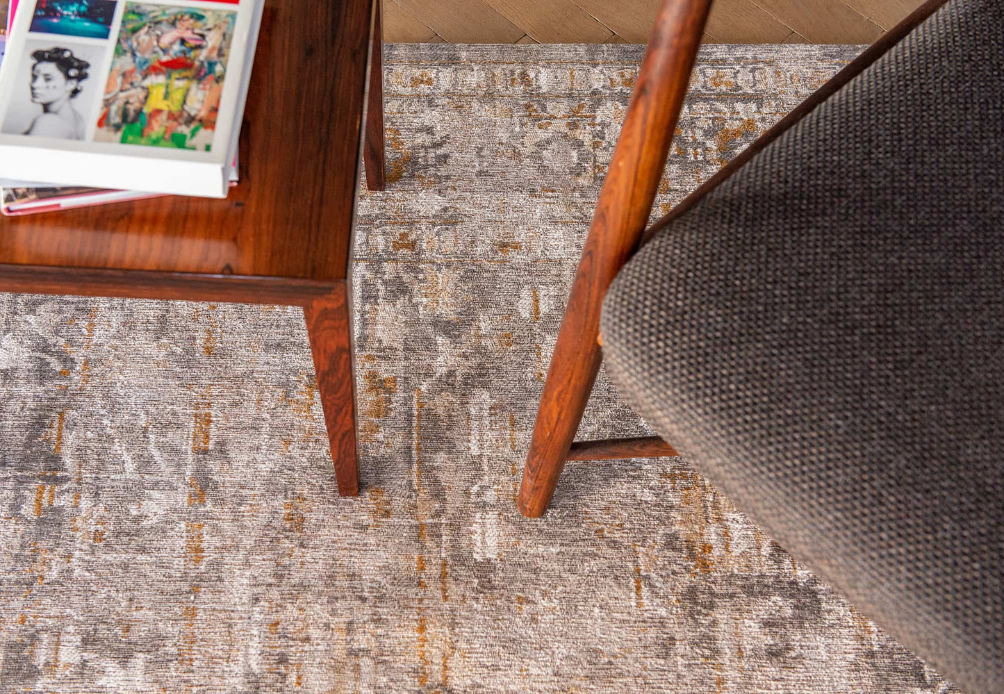 Usak Suleiman Grey - 8884